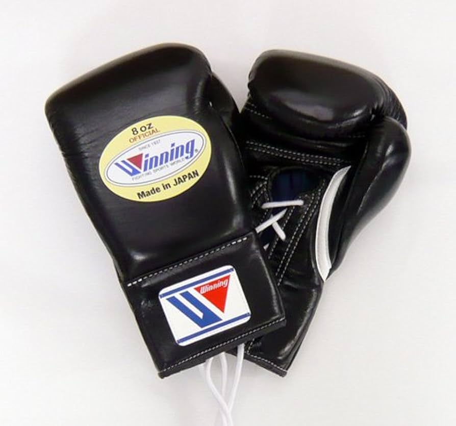 ボクシング Winning boxing gloves 8oz black WINNING Professional Boxing Gloves 8oz (Black), Fight Gloves